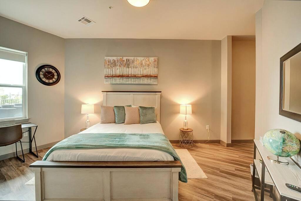 Huge 2 Bed 2 Bath Easy Ride To Nyc & Parking Lägenhet Hackensack Exteriör bild